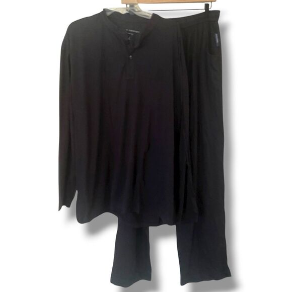 NEW Lufthansa First Class Porsche Design Van Laack Pajama Set XXL Black Travel - Picture 1 of 8